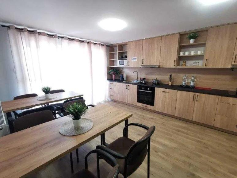 Tanie Noclegi, Kwatery, Pokoje Do Wynajecia , Targi Kielce Ngoại thất bức ảnh